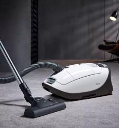 Miele COMPLETEC3ALLERGY 890W Cylinder vacuum cleaner